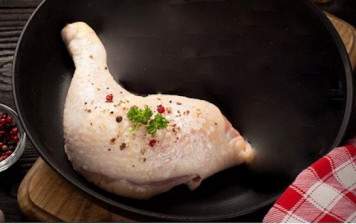 Chicken thigh - Suisse...