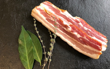 Thick spiced bacon slices