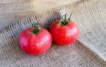 Pink Bern Tomatoes